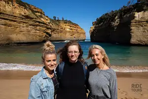 Backpacker Great Ocean road tour