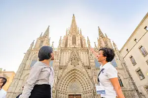 Barcelona 360º Skywalk: Walking Tour, Helicopter And Boat Ride